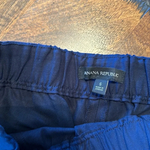 Banana Republic casual pants size small. EUC. - Picture 2 of 7